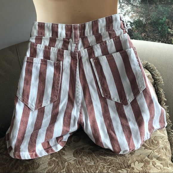High waisted striped denim shorts - Picture 5 of 7